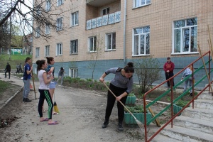 Весняне прибирання