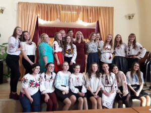 "Осінній дебют" на І курсі спеціальності "Лікувальна справа" групи А, «Лабораторна діагностика» та «Акушерська справа»