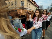 nbkzhvUk (19)