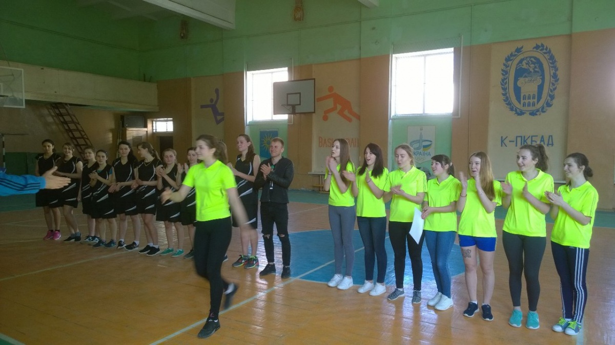 в Кам'янець-Подільському коледжі будівництва, архітектури та дизайну проводився чемпіонат міста з баскетболу серед команд ВНЗ І-ІІ рівня акредитації