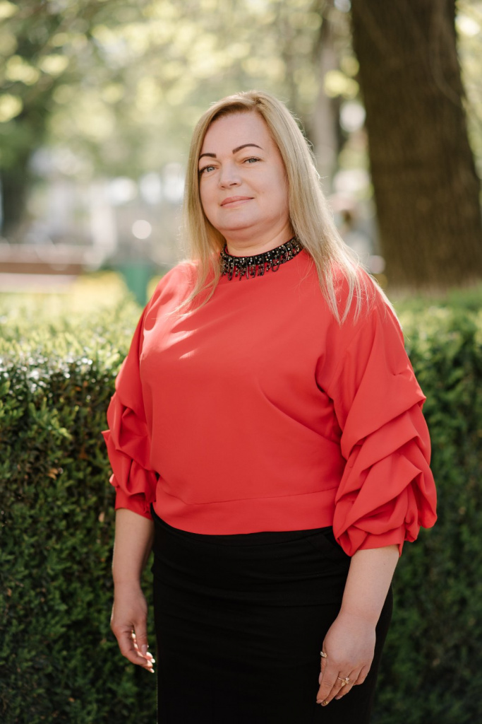 Алла МЕЛЬНИК
