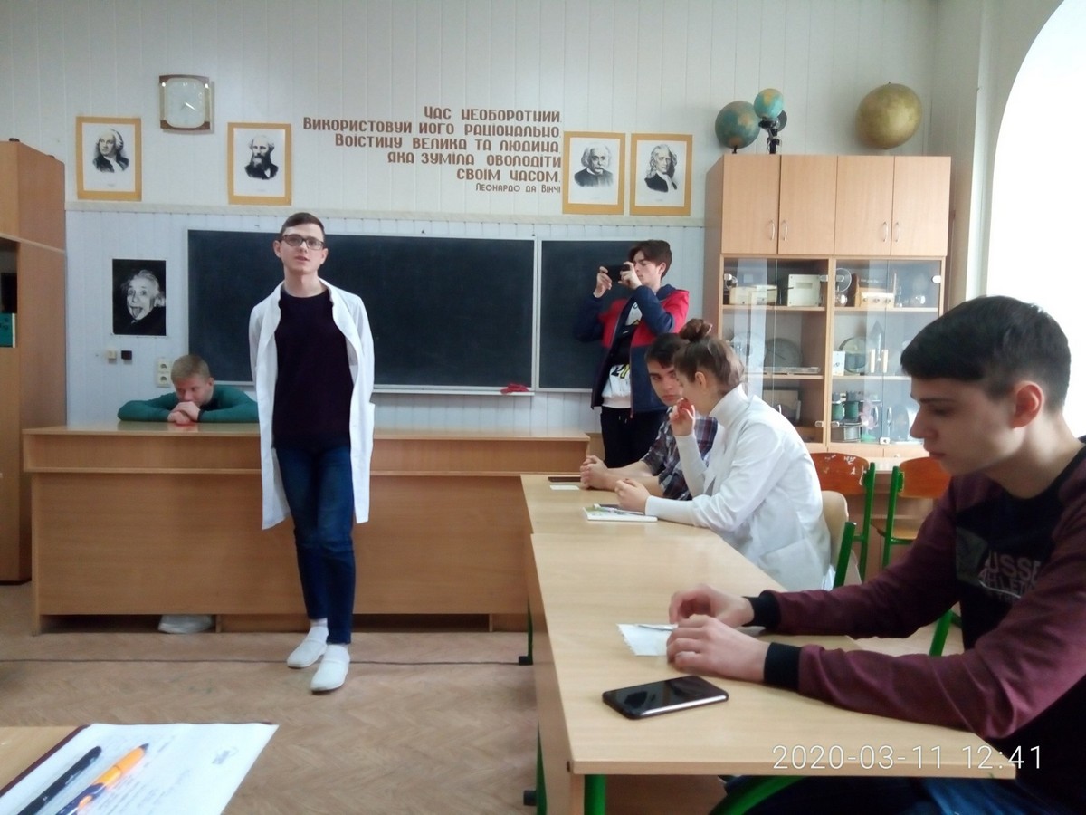 Відбіркові ігри міського дебатного турніру з теми: "Молодь у політиці"