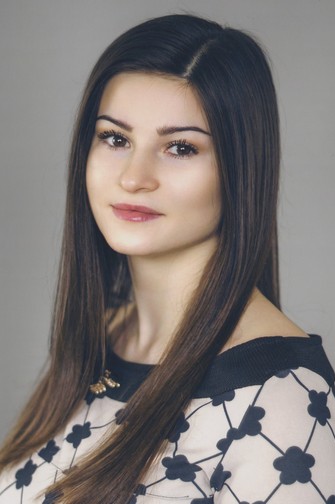 Конаш Яна
