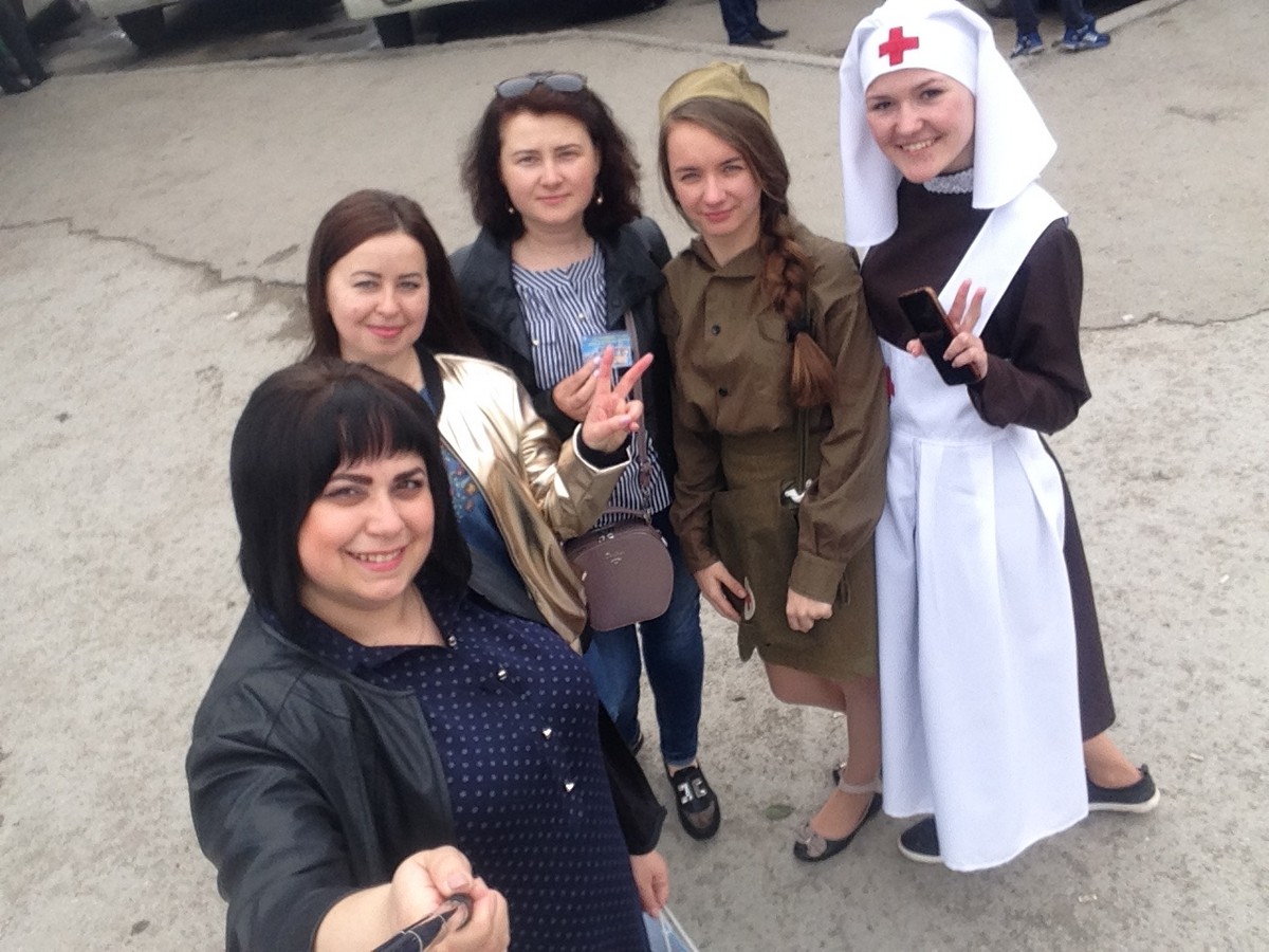 Акція "Люди в білих халатах: від минулого до сьогодення"